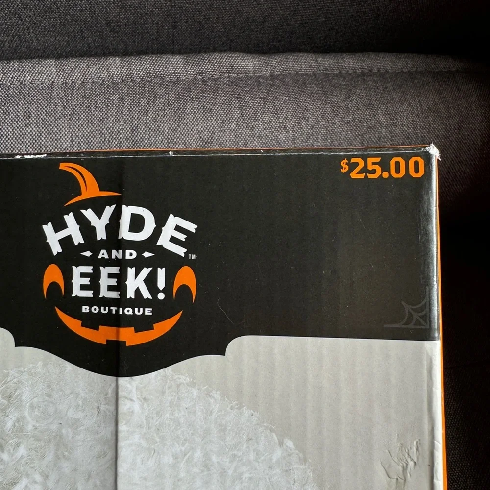 Hyde & EEK! Boutique new